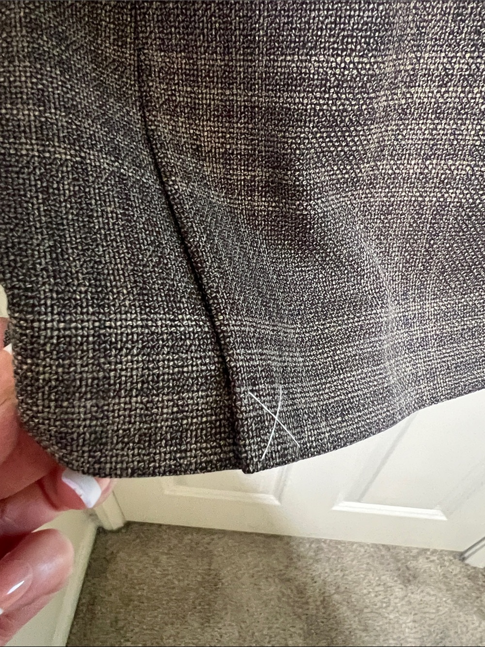 Offers welcome- APT. 9 Men's Brown Plaid Two-Button Blazer / Sport Coat Size 40 - Picture 10 of 12